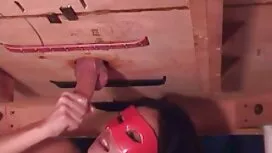 انتقلت الفتاة إلى خد ...