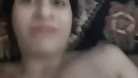 في سن المراهقة في غر ...