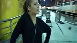 ذهبت إلى الممثلة الا ...