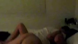 مع النظارات اللسان ل ...