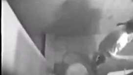 دون مساعدة لها ، فتا ...