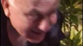 عقدت المرأة مسرحية ا ...