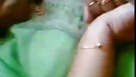 بهدوء زوجته لإنهاء ا ...