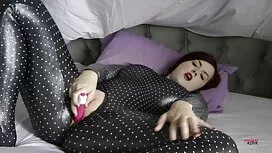 اثنين من أصدقاء جنسف ...